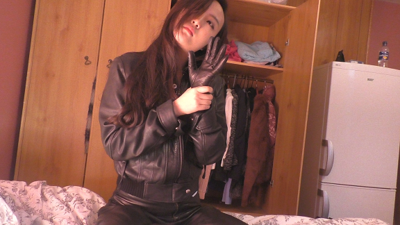 girl-in-leather-jacket-and-leather-gloves-ika-video-shoot