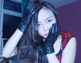 Chinese-Girl-in-leather-gloves